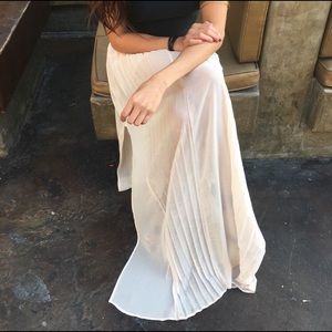 Zara Pleated Blush Maxi